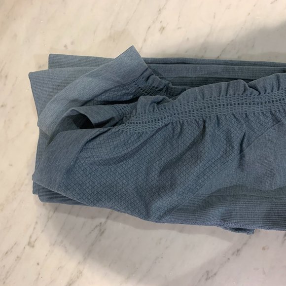 Lululemon Ebb and Flow Crop Leggings - Picture 2 of 6